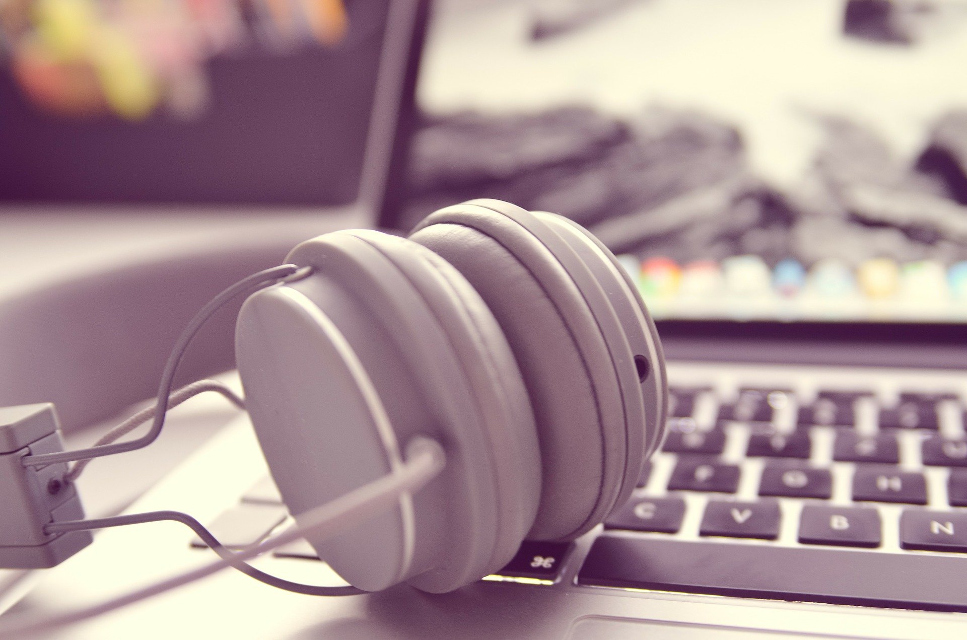 Picture of headphones by Daniel Friesenecker on Pixabay, CC